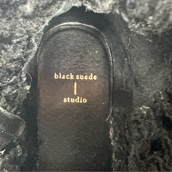Black Suede Studio size 8 Black Lace Up Buckle Faux Sheep Fur Lined Combat Boot - Picture 12 of 15